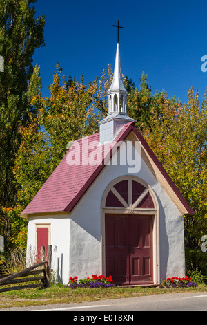 Eine kleine Kapelle auf der Insel Ile d ' Orléans, Quebec, Kanada. Stockfoto