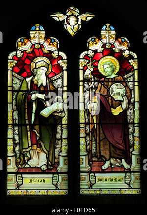 Prophet Jesaja und Johannes dem Täufer, Glasfenster von Heaton, Butler & Bayne, um 1890, West Newton, Norfolk, England Stockfoto