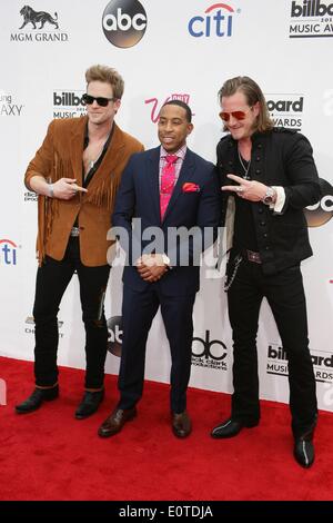 Las Vegas, NV, USA. 18. Mai 2014. Brian Kelley, Ludacris, Tyler Hubbard, Florida Georgia Line im Ankunftsbereich für 2014 Billboard Music Awards - Ankünfte Teil 3, MGM Grand Garden Arena, Las Vegas, NV 18. Mai 2014. © James Atoa/Everett Collection/Alamy Live-Nachrichten Stockfoto