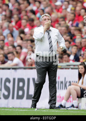 FA-Cup-Finale - Arsenal V Hull City. . Wembley, London, UK. . 17.05.2014 Steve Bruce (Hull City Manager) ** dieses Bild darf nur für redaktionelle Nutzung ** Pic: Paul Marriott Photography Stockfoto