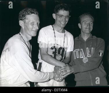 Sept. 08, 1960 - Olympische Spiele in Rom: Goldmedaille für Großbritannien im 50 km gehen: Don Thompson, Großbritannien, gestern gewann die Stockfoto