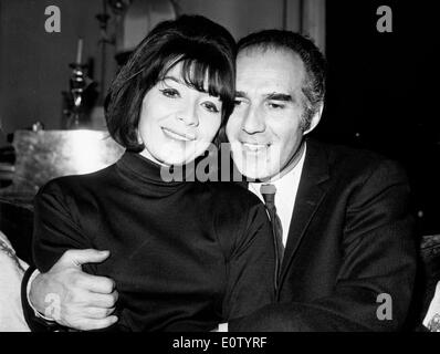 Juliette Greco mit Ehemann Michel Piccoli Stockfoto