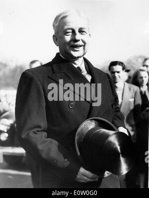 General-Leutnant John Glubb in formelle Kleidung Stockfoto