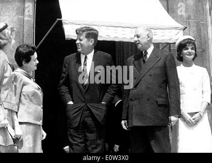 Präsident Kennedy und Jackie Besuch Charles de Gaulle Stockfoto