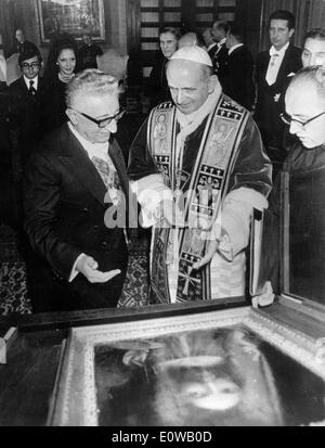 Präsident Giovanni Leone besucht Papst Paul VI. im Vatikan Stockfoto