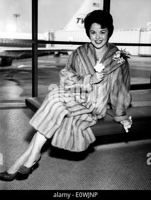 Schauspielerin Shirley Temple an der New York International Airport Stockfoto