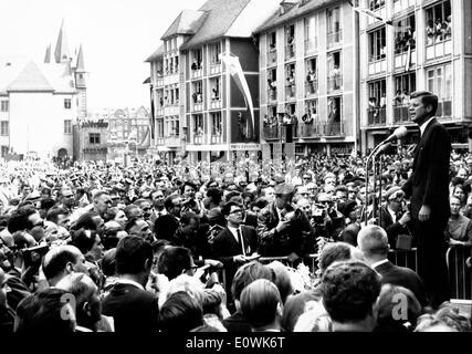 Präsident Kennedy spricht im Frankfurter Rathaus Stockfoto
