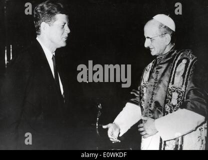 Präsident Kennedy während der Audienz mit Papst Paul VI. Stockfoto