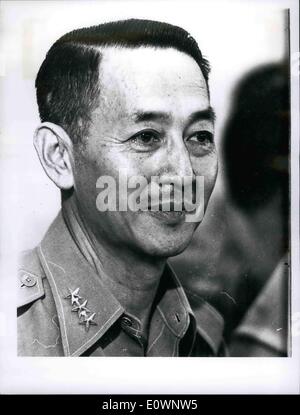 1. Januar 1964 - Hauptgeneral Le Van Kim, Generalsekretär & Kommissar für auswärtige Angelegenheiten militärischen Junta, Südvietnam. (C Stockfoto