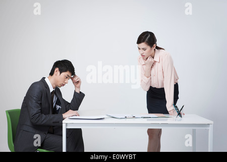 zwei Geschäftsleute Stockfoto