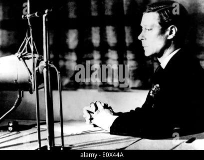 König Edward VIII Bekanntgabe seiner Abdankung im radio Stockfoto