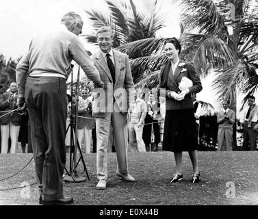 Der Herzog und die Herzogin an einem Golfausflug in Bahamas Stockfoto