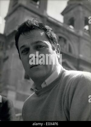 29. März 1965 - amerikanische Schauspieler TONY CURTIS und seine Frau ehemalige Schauspielerin CHRISTINE KAUFMANN, kam gestern in Rom aus New York. Er hier für einen kurzen Aufenthalt in der Stadt und lässt bald nach Paris, wo er einen Film dreht. Stockfoto