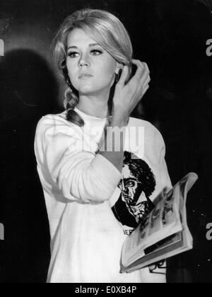Schauspielerin Jane Fonda in einer Szene aus 'La Curee' Stockfoto