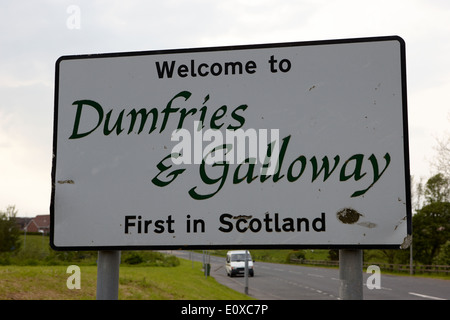 Herzlich Willkommen Sie in Dumfries und Galloway zuerst in Schottland schottischen Grenze zu England uk Stockfoto