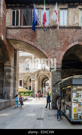 Durchsicht, Piazza dei Mercanti, Mailand, Italien Stockfoto