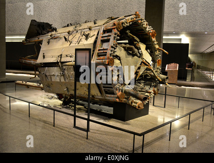 Antenne von der Spitze der Twin Towers auf dem Display an 9/11 Memorial das Nationalmuseum am Ground Zero. Stockfoto