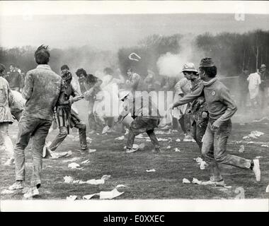 13. März 1968 - Rugby in Richmond. Krankenhaus-Cup-Finale: das Hospital Cup Rugby Finale zwischen Guy's Hospital, fand heute um Stockfoto