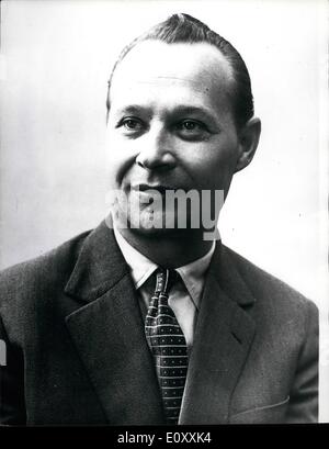 1. Januar 1968 - neue erster Sekretär des Zentralkomitees der kommunistischen Partei der Tschechoslowakei. Foto zeigt: ALEXANDER DUBCEK, der vor kurzem wurde gewählt, erster Sekretär des Zentralkomitees der kommunistischen Partei der Tschechoslowakei. Stockfoto