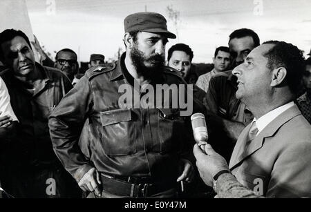 Präsident Fidel Castro im Interview mit Jose Naranjo Stockfoto