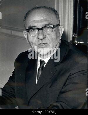 2. Februar 1969 - stirbt Israels Premier. Israels Ministerpräsident Levi Eshkol, starb heute Morgen an einem Herzinfarkt, sagten Beamte. Stockfoto