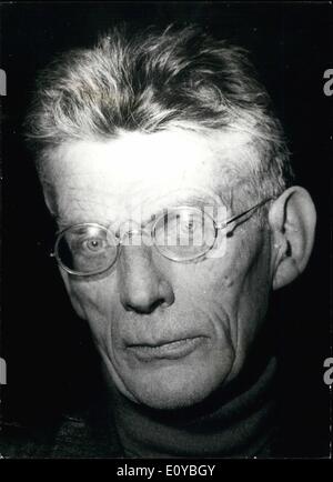 10. Oktober 1969 - Samuel Beckett gewinnt Nobelpreis.: Samuel Beckett, irischer Dramatiker, wurde gestern der 1969 Nobelpreis für Literatur ausgezeichnet. Der jährige Schriftsteller lebt seit 1937 in Paris. Das Foto zeigt Samel Beckett, die 1969 Nobelpreis n Literatur ausgezeichnet wurde. Stockfoto