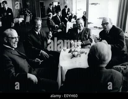 21. Mai 1970 - trifft Bundeskanzler Brandt DDR-Ministerpräsident Stoph in Kassel. Stockfoto