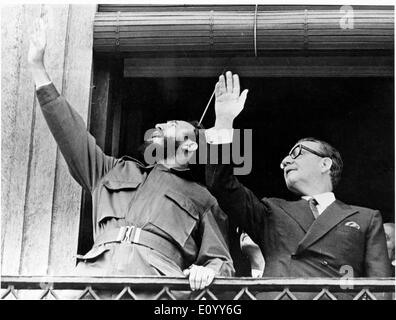 Präsident von Kuba Fidel Castro mit Salvador Allende Stockfoto