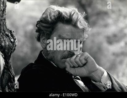 2. Februar 1972 - Sterne Burt Lancaster in '' The Leopard,'' eine Tetanus-Produktion unter der Regie von Luchino Visconti und produziert von Goffredo Lombardo für 20. Jahrhundert-Fuchs-Release. Der Film in Technicolor und Technirama, wird aus dem Bestseller-Roman von Giuseppe Tomasi di Lampedusa angepasst. Über Burt Lancaster als Prinz Salina. Stockfoto