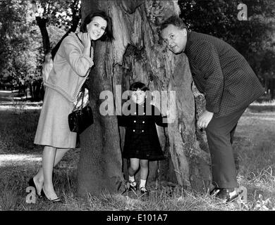 Claire Bloom, Rod Steiger und ihre Tochter Stockfoto