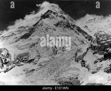 Der MOUNT EVEREST ist höchste Berg der Erde, mit einem Peak bei 8.848 Meter über dem Meeresspiegel. Stockfoto