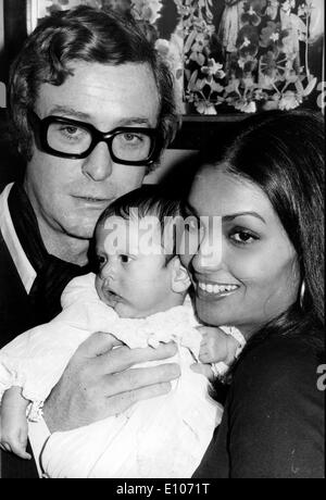 Schauspieler Michael Caine mit Frau Shakira und Tochter Stockfoto