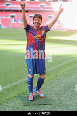 London, UK, UK. 19. Sep 2012. Neue Wachsfigur von Lionel Messi wird im Wembley-Stadion vorgestellt. © Ferdaus Shamim/ZUMA Wire/ZUMAPRESS.com/Alamy Live-Nachrichten Stockfoto