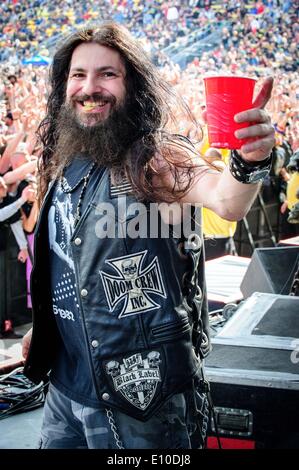 Columbus, Ohio, USA. 16. Mai 2014. Heavy Metal Bandon "Black Label Society" auf der Bühne beim Festival Rock On The Range in Columbus, Ohio. Bandmitglieder: ZAKK WYLDE, JOHN DESERVIO, JEFF FABB, DARIO LORINA © Igor Vidyashev/ZUMAPRESS.com/Alamy Live-Nachrichten Stockfoto