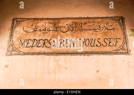 Die mittelalterlichen Medersa Ben Youssef koranische Schule in der alten Medina, Marrakesch, Marokko, Nordafrika. Stockfoto