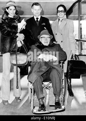 Schauspieler Charlie Chaplin mit Frau und Tochter Stockfoto