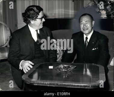 10. Oktober 1973 - Sir Geoffrey Howe ruft auf japanische Premierminister: Sir Geoffrey Howe, Minister für Handel und Verbraucherfragen Stockfoto