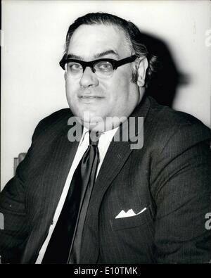 13. März 1974 - 13. März 1974 der neue britische Botschafter zu Nationen. Foto zeigt: Die heutige Bild von Herr Ivor Richard, der neue britische Botschafter der UNO in New York. Stockfoto