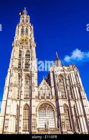 Die gotische Kathedrale unserer Dame in Antwerpen. Stockfoto