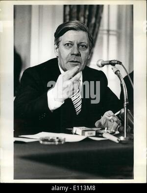 10. Oktober 1975 - Helmut Schmidt, Bundeskanzler der Bundesrepublik Deutschland anlässlich der US-Council des internationalen Kammer für Handel und Gewerbe Treffens im Pierre Hotel in New York. Stockfoto