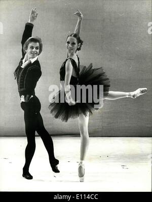 5. November 1975 - russischen Tänzer, Tanz zusammen zum ersten Mal in dieses Land für BBC Television: russische Tänzer Natalia Makarova, und Mikhail Barydhnikov Tanz zusammen zum ersten Mal in diesem Land für BBC Fernsehen '' Galaveranstaltungen '' die Aufzeichnung am Sadler es Wells Theater Morgen erfolgt, und die Leistungen auf BBC-1 am Ende des Jahres gezeigt werden werden. Beide Tänzer sind ehemalige Mitglieder des Kirow Balletts und sind derzeit mit dem Royal Ballet - aber nicht zusammen tanzen Stockfoto