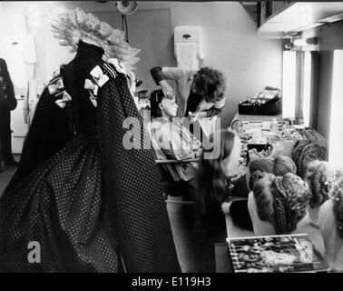 Schauspielerin Glenda Jackson in Hair und make-up Stockfoto