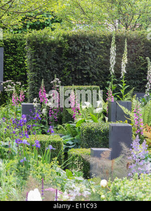 London, UK, 20. Mai 2014 RHS Chelsea Flower Show erste Tag.  Die Hoffnung auf den Horizont-Garten, entworfen von Matt Keightley - Hilfe für Helden Stockfoto