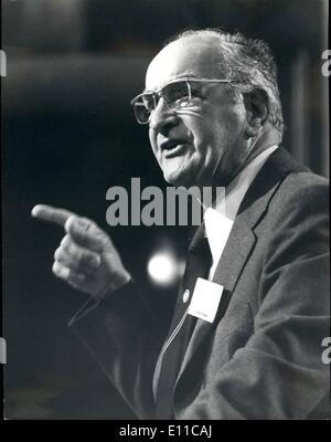 Sept. 09, 1976 - Hugh Scanlon spricht bei der TUC Conference in Brighton.: Foto zeigt Herr Hugh Scanlon, Anführer der fusionierten Stockfoto