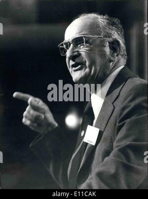 Sept. 09, 1976 - Hugh Scanlon spricht bei der TUC Conference in Brighton.: Foto zeigt Herr Hugh Scanlon, Anführer der fusionierten Stockfoto