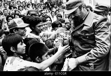 1. Januar 1977 - Datei Foto: ca. 1970er Jahre, Ort unbekannt. FIDEL ALEJANDRO CASTRO RUIZ (geboren 13. August 1926) wurde der Herrscher von Kuba seit 1959, wenn führende 26. der Juli Bewegung, er stürzte das Regime von Fulgencio Batista. In den folgenden Jahren leitete er die Umwandlung von Kuba in der erste kommunistische Staat in der westlichen Hemisphäre. Stockfoto