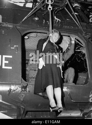 Margaret Thatcher wird von Hubschrauber geflogen Stockfoto