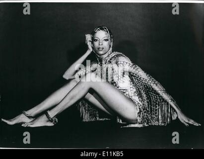 6. Juni 1978 - sind Aretha Franklin, Marvin Gaye und Stevie Wonder die Top-Favoriten von ihren Musik-Geschmack. Diese großen Namen der Seele-Genre seit einiger Zeit ist der Name Irene Sarto (unser Bild) hinzugefügt. Die 28 Jahre alt hatte auch Stewardess mit idealen Höhe (178 cm) und Gewicht (55 kg) im Sommer 1978 ihren vierten Beruf begonnen. Die farbigen Künstler-Recorder in New York ihre erste Single, benannt: "Vaya Con Dios". Für das Showbusiness ist sie gut vorbereitet mit Ausbildung an der Actor School der bekannte Lehrer Ed Koven in New York und sie besitzt auch eine Lizenz als Disc-Jockey. Stockfoto
