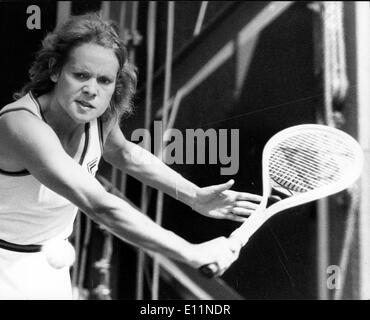 Tennisspieler Evonne Goolagong spielt in match Stockfoto