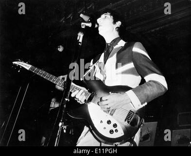 Die Who Gitarrist Pete Townshend im Konzert führt Stockfoto